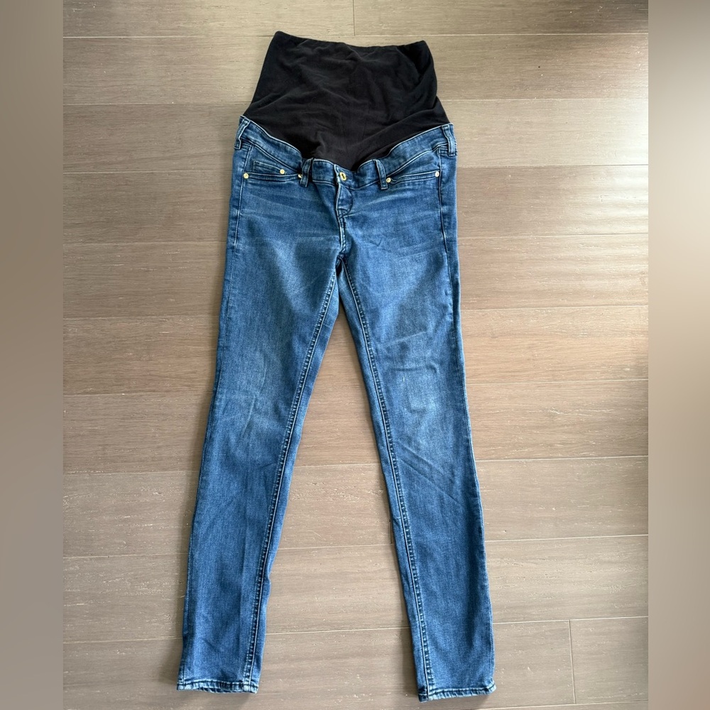 H&M Maternity Blue skinny Jeans with over the belly Waistband EUC